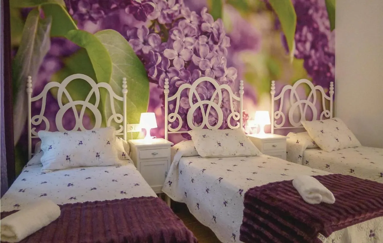 Stunning Home In Sayalonga With Wifi Prázdninový dům